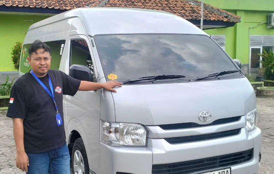 sewa hiace cirebon